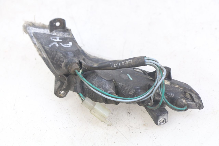 photo de Pisca dianteiro direito PEUGEOT TWEET 4T 50 (2010 - 2014) - Detalhe da peça