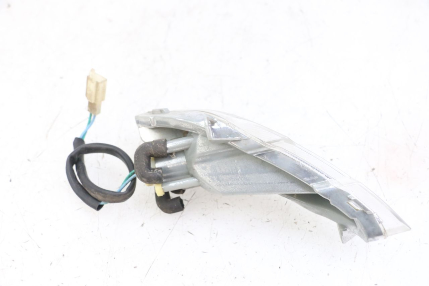 photo de Pisca dianteiro direito PEUGEOT TWEET 4T 50 (2014 - 2019) - Detalhe da peça