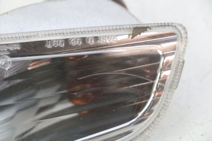 photo de Pisca dianteiro direito PIAGGIO VESPA LX 2T 50 (2005 - 2013) - Detalhe da peça