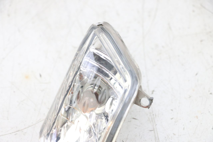 photo de Pisca dianteiro direito YAMAHA XMAX X-MAX 125 (2006 - 2009) - Detalhe da peça