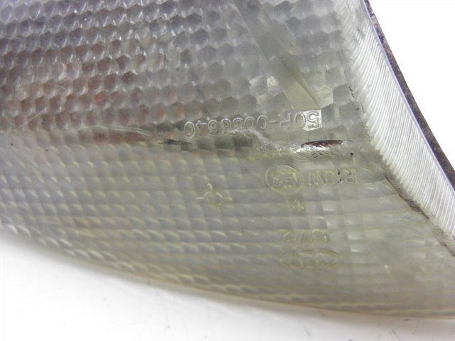 photo de Pisca dianteiro esquerdo APRILIA LEONARDO ST 250 (2002 - 2005) - Detalhe da peça
