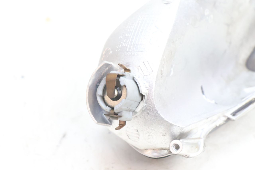 photo de SINALIZADOR DIANTEIRO ESQUERDO APRILIA ATLANTIC S 125 (2010 - 2013) - Pontos de fixação