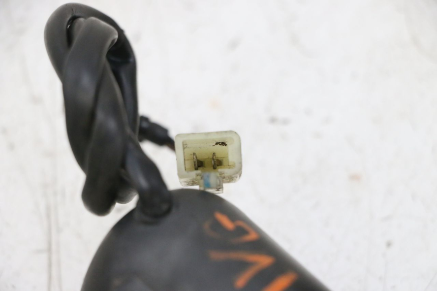 photo de Pisca dianteiro esquerdo MBK BOOSTER SPIRIT NAKED 50 (2004 - 2017) - Zoom do estado de desgaste