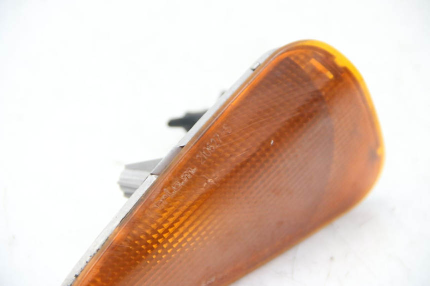 photo de Pisca dianteiro esquerdo BMW C1 125 (2000 - 2003) - Ampliação técnica