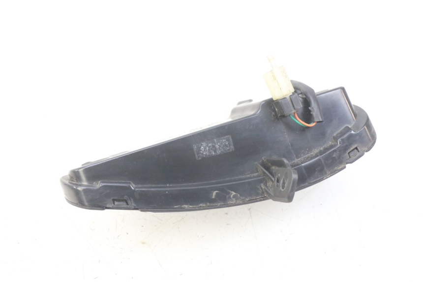 photo de Pisca dianteiro esquerdo PEUGEOT DJANGO 2T 50 (2014 - 2019) - Zoom do estado de desgaste