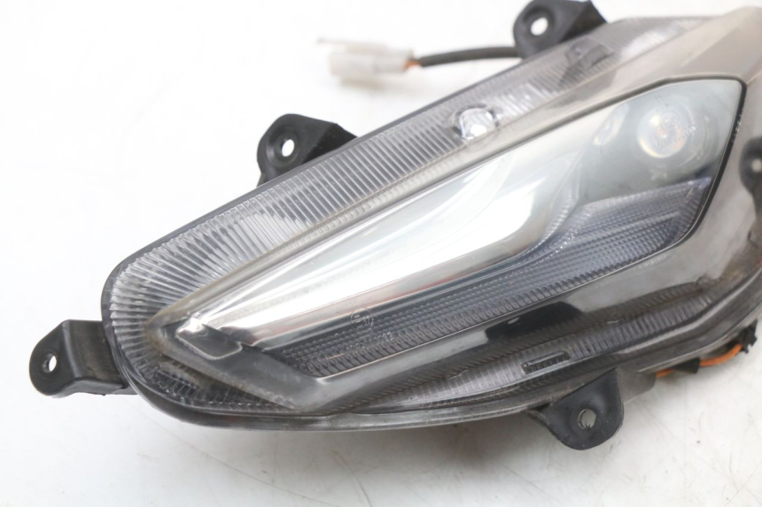 photo de Pisca dianteiro esquerdo JM MOTORS EVOLIS 4T 50 (2018 - 2022) - Outro ângulo de visão
