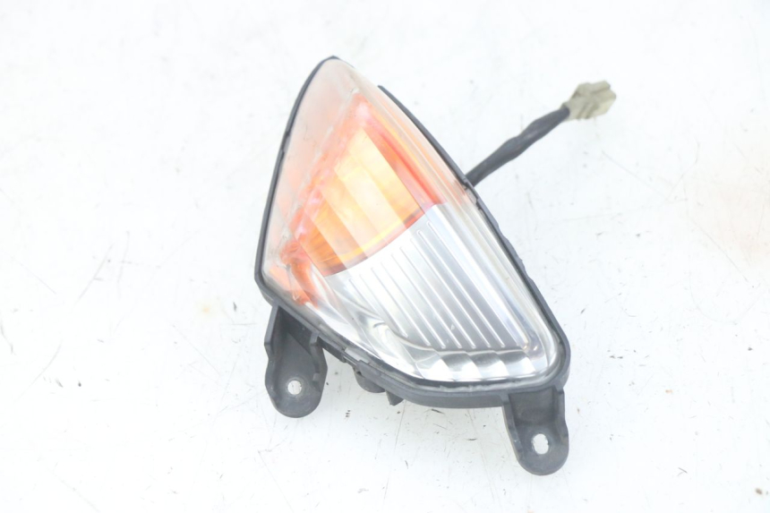 photo de Pisca dianteiro esquerdo YAMAHA FJR ABS 1300 (2006 - 2012) - Peça verificada
