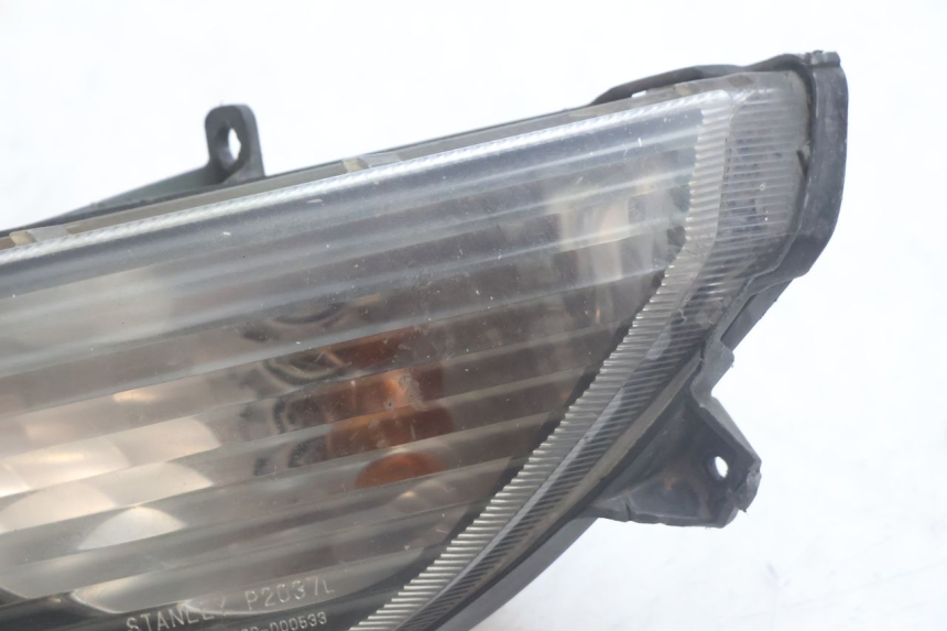 photo de Pisca dianteiro esquerdo HONDA FJS SILVER WING SILVERWING 400 (2005 - 2008) - Zoom do estado de desgaste
