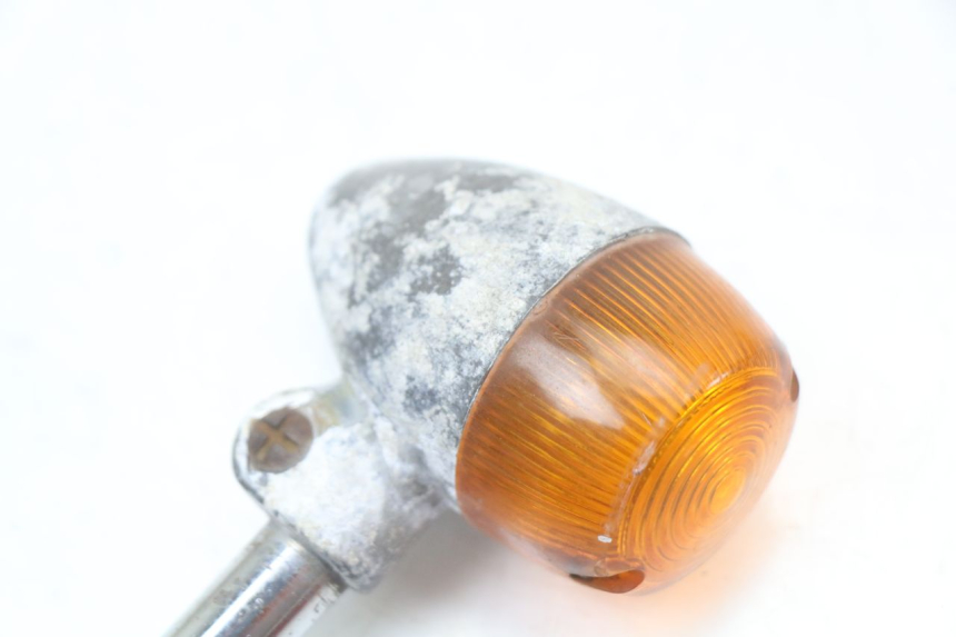 photo de Pisca dianteiro esquerdo SUZUKI GN 125 (1997 - 2000) - Detalhe da peça