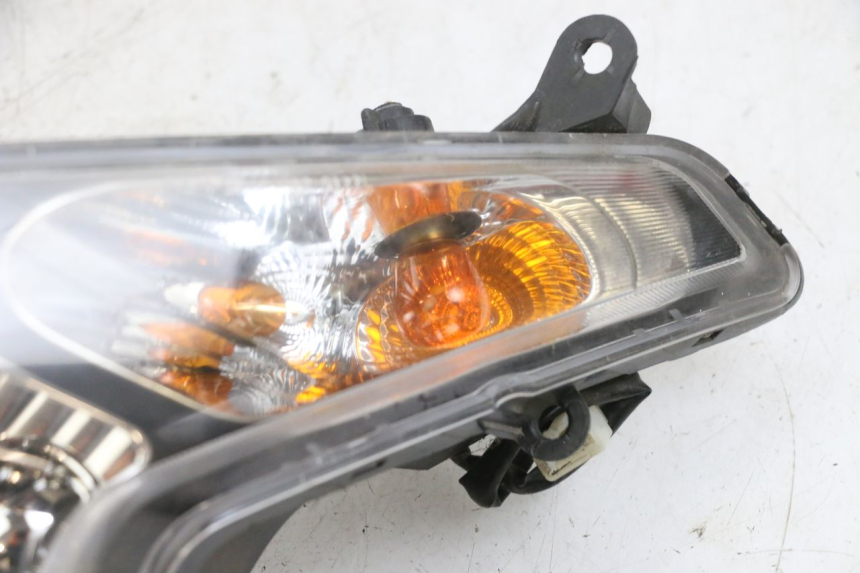 photo de Pisca dianteiro esquerdo SYM GTS EVO 125 (2009 - 2013) - Detalhe da peça