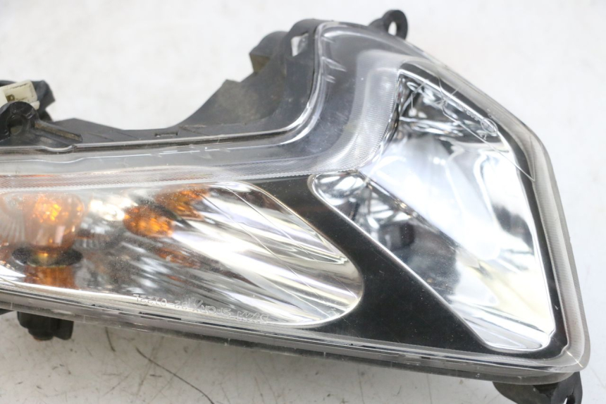 photo de Pisca dianteiro esquerdo SYM GTS EVO 125 (2009 - 2013) - Ampliação técnica