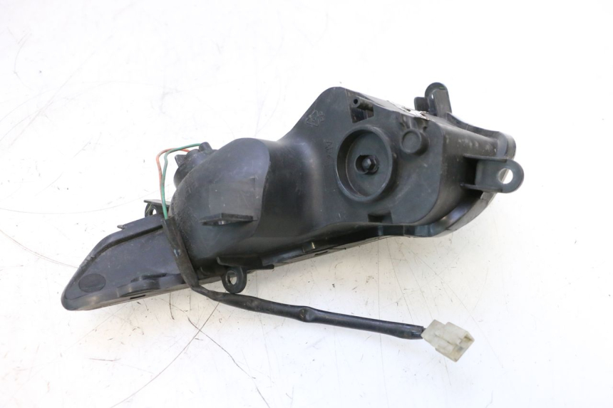 photo de Pisca dianteiro esquerdo SYM GTS EVO 125 (2009 - 2013) - Ampliação técnica