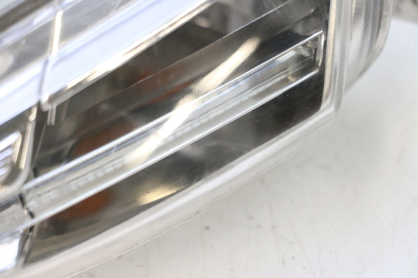 photo de Pisca dianteiro esquerdo PIAGGIO LIBERTY IGET 4T 50 (2015 - 2020) - Detalhes característicos