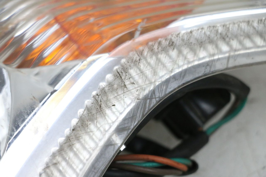 photo de Pisca dianteiro esquerdo KYMCO LIKE 125 (2009 - 2016) - Marcações e referências