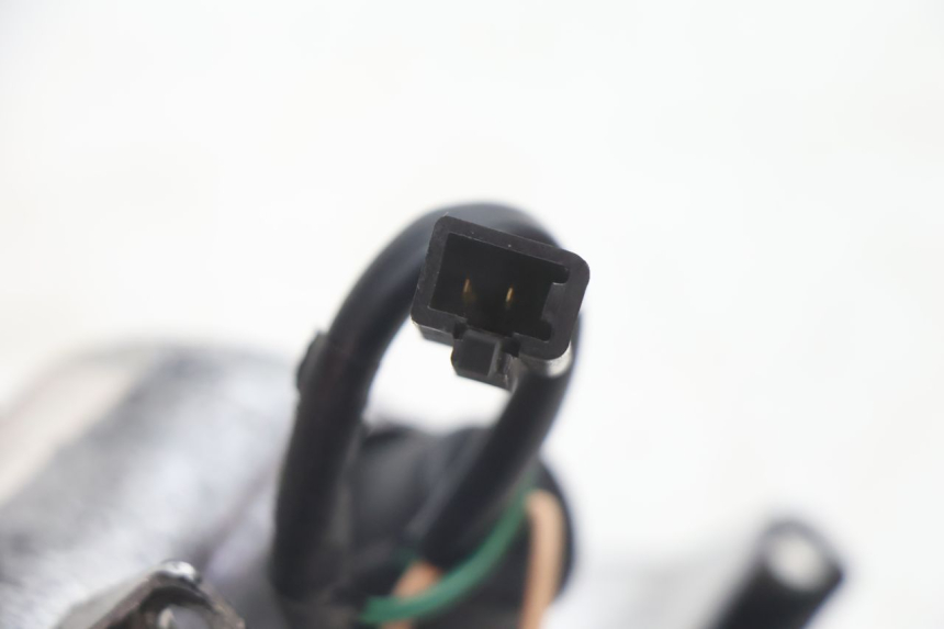 photo de Pisca dianteiro esquerdo SYM MIO 50 (2005 - 2010) - Pontos de fixação