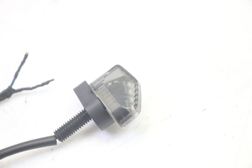 photo de Pisca dianteiro esquerdo PIAGGIO MP3 500 (2016 - 2018) - Detalhe da peça