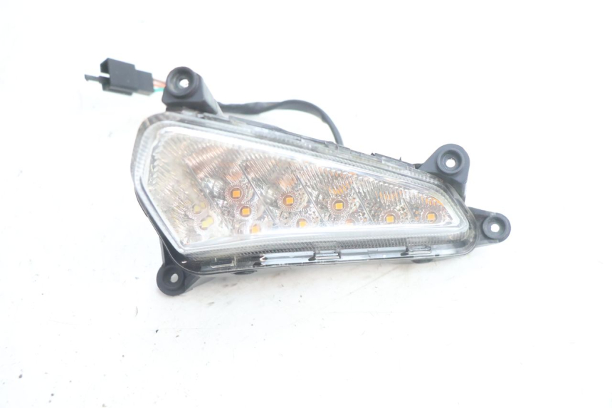 photo de Pisca dianteiro esquerdo KYMCO LIKE 4T 50 (2019 - 2025) - Zoom do estado de desgaste