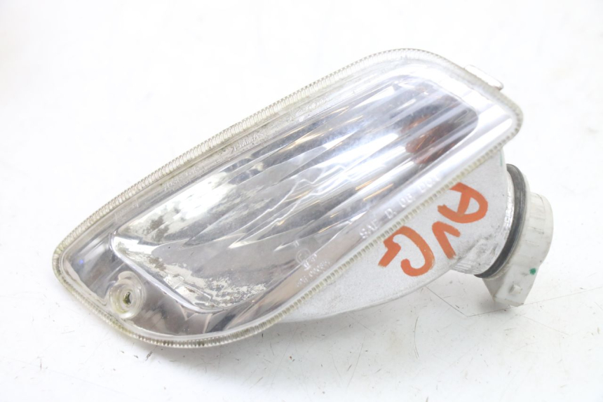 photo de Pisca dianteiro esquerdo PIAGGIO VESPA LX IE 125 (2010 - 2012) - Outro ângulo de visão