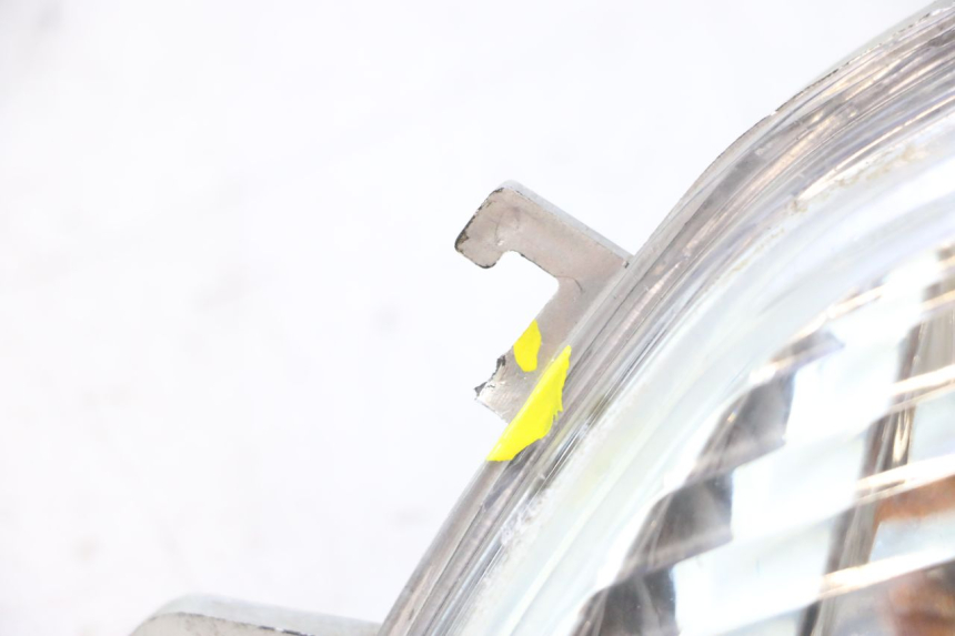 photo de Pisca dianteiro esquerdo JM MOTORS SANTANA 50 (2014 - 2023) - Detalhes característicos