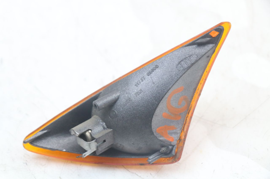 photo de Pisca dianteiro esquerdo PEUGEOT SPEEDFIGHT 100 (1997 - 2007) - Ampliação técnica