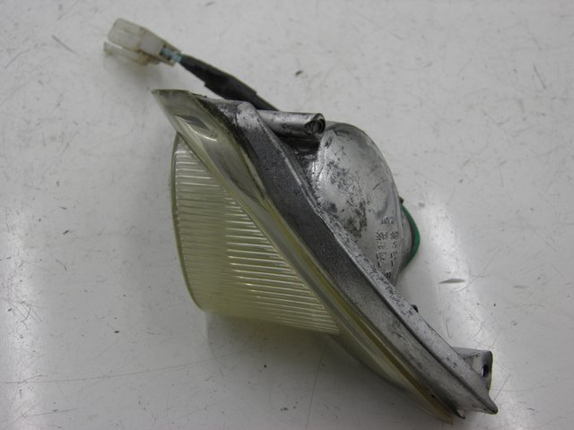 photo de Pisca dianteiro esquerdo SYM MIO 50 (2005 - 2010) - Detalhe da peça