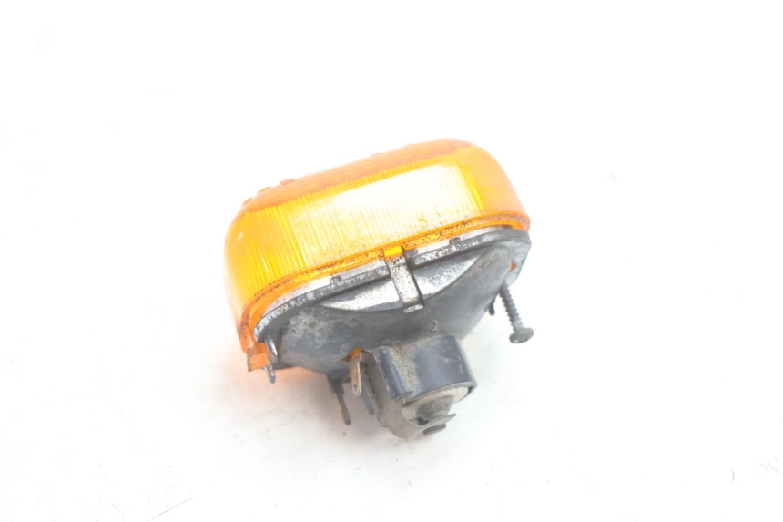 photo de SINALIZADOR DIANTEIRO ESQUERDO PEUGEOT TREKKER 50 (1995 - 2004) - Outro ângulo de visão