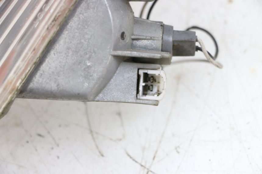 photo de Pisca dianteiro esquerdo PIAGGIO VESPA GTS SUPER IE 125 (2009 - 2016) - Outro ângulo de visão