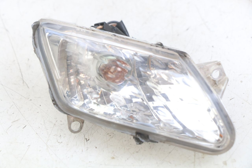 photo de Pisca dianteiro esquerdo YAMAHA X-MAX XMAX 250 (2006 - 2009) - Vista principal