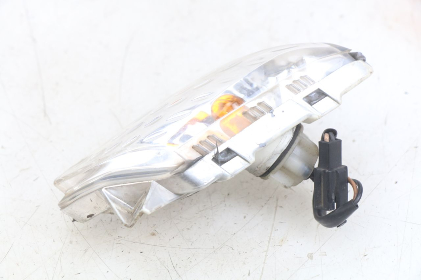 photo de Pisca dianteiro esquerdo YAMAHA X-MAX XMAX 250 (2006 - 2009) - Vista geral