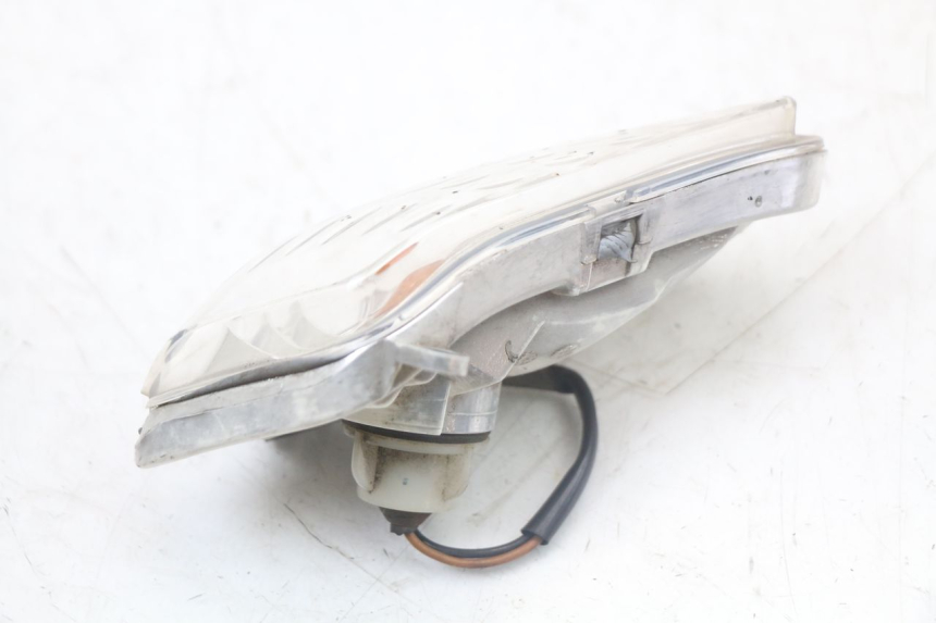 photo de Pisca dianteiro esquerdo YAMAHA X-MAX XMAX 250 (2006 - 2009) - Detalhe da peça