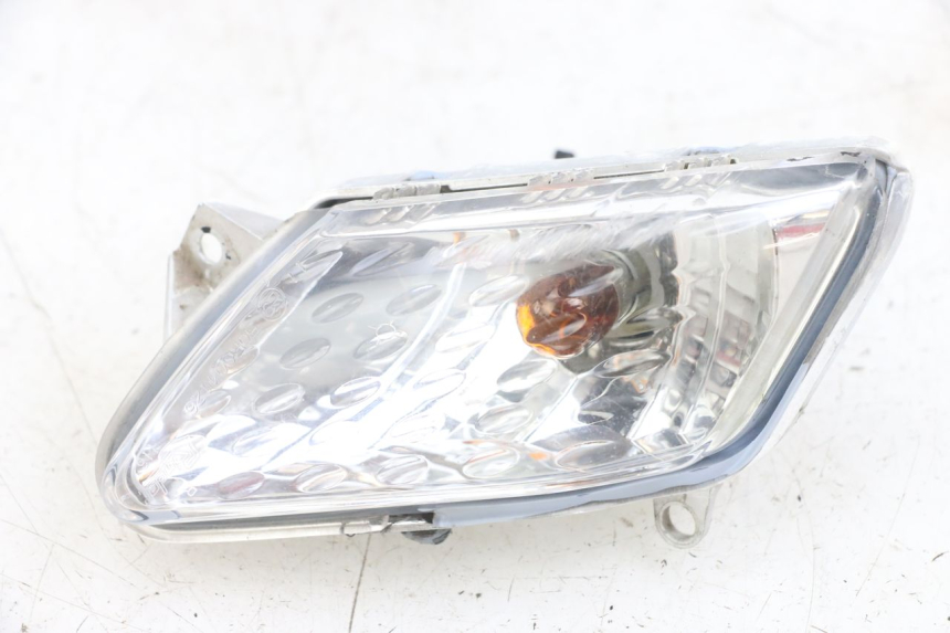 photo de Pisca dianteiro esquerdo YAMAHA XMAX X-MAX 125 (2006 - 2009) - Vista principal