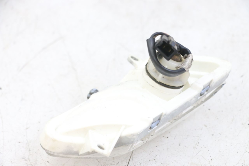 photo de Pisca dianteiro esquerdo YAMAHA XMAX X-MAX 125 (2006 - 2009) - Zoom do estado de desgaste