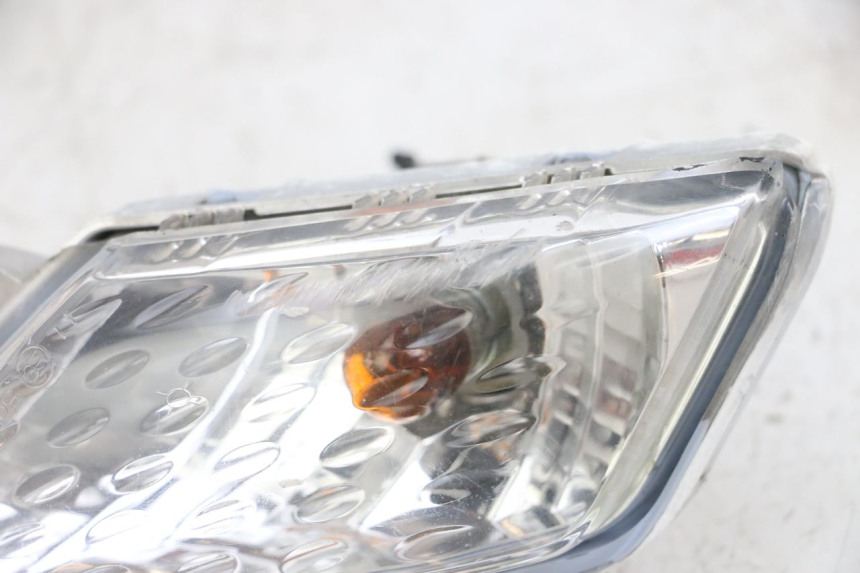photo de Pisca dianteiro esquerdo YAMAHA XMAX X-MAX 125 (2006 - 2009) - Vista geral