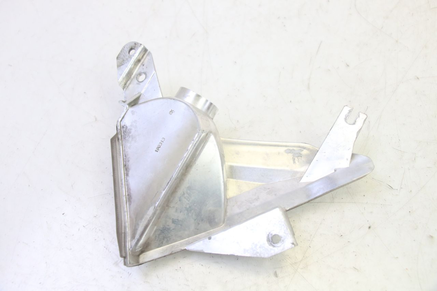 photo de Pisca dianteiro esquerdo YAMAHA X-MAX XMAX 125 (2010 - 2013) - Zoom do estado de desgaste