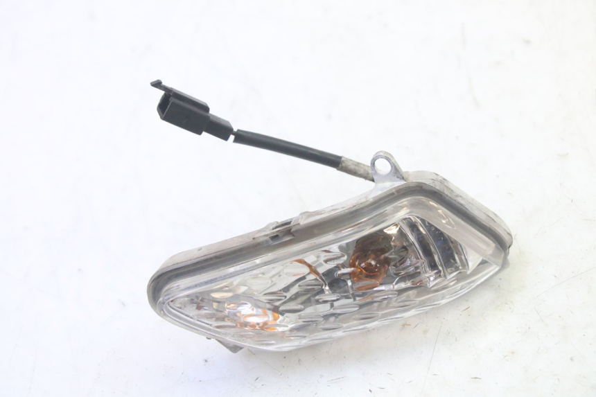 photo de Pisca dianteiro esquerdo YAMAHA X-MAX XMAX 250 (2006 - 2009) - Detalhe da peça