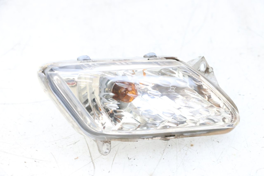 photo de Pisca dianteiro esquerdo YAMAHA XMAX X-MAX 125 (2006 - 2009) - Outro ângulo de visão
