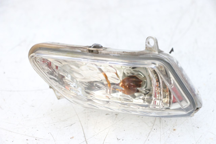 photo de Pisca dianteiro esquerdo YAMAHA XMAX X-MAX 125 (2006 - 2009) - Ampliação técnica