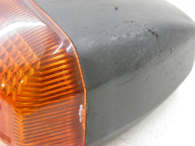 photo de Pisca dianteiro esquerdo YAMAHA FZS FAZER 1000 (2003 - 2005) - Zoom do estado de desgaste