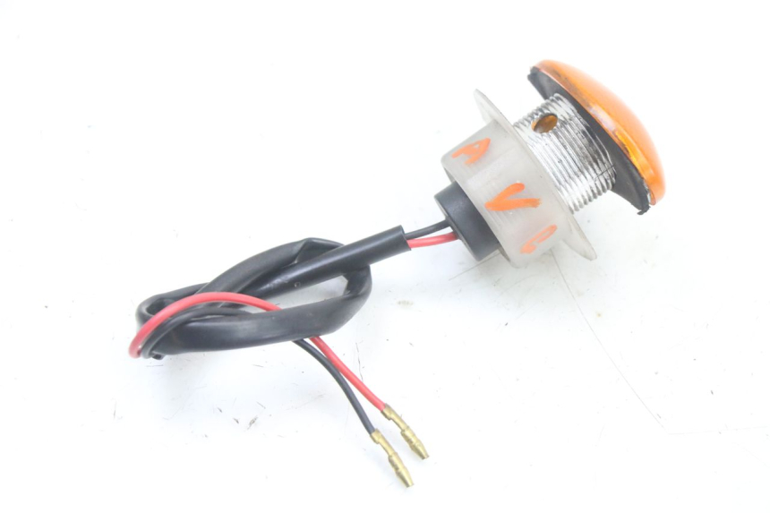 photo de Pisca dianteiro esquerdo YAMAHA FZS FAZER 600 (2001 - 2003) - Pontos de fixação