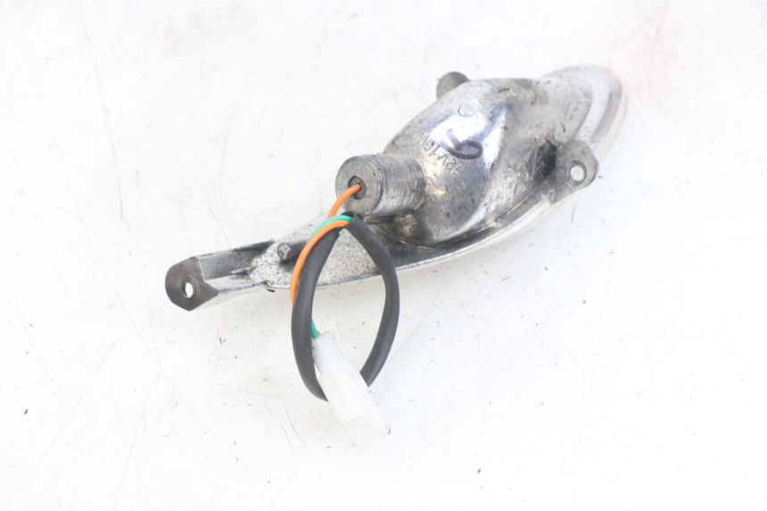 photo de Pisca dianteiro esquerdo UNIVERSAL BIKE ZN50QT-11B 50 (2018 - 2021) - Outro ângulo de visão