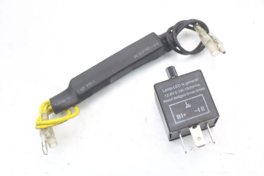 photo de Pisca dianteiro HYOSUNG GTR 125 (2006 - 2008) - Ampliação técnica