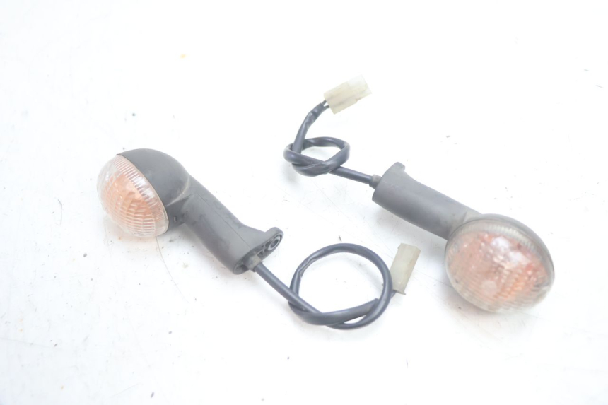 photo de Pisca dianteiro PEUGEOT LUDIX 50 (2005 - 2007) - Detalhe da peça