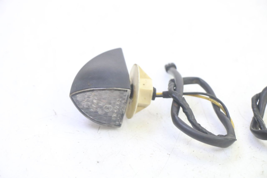 photo de Pisca dianteiro PIAGGIO MP3 RL 250 (2006 - 2010) - Zoom do estado de desgaste