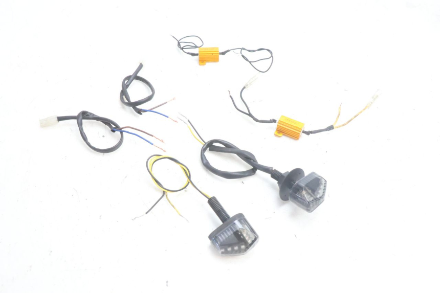 photo de SETAS DIANTEIRAS PIAGGIO MP3 500 (2016 - 2018) - Ampliação técnica