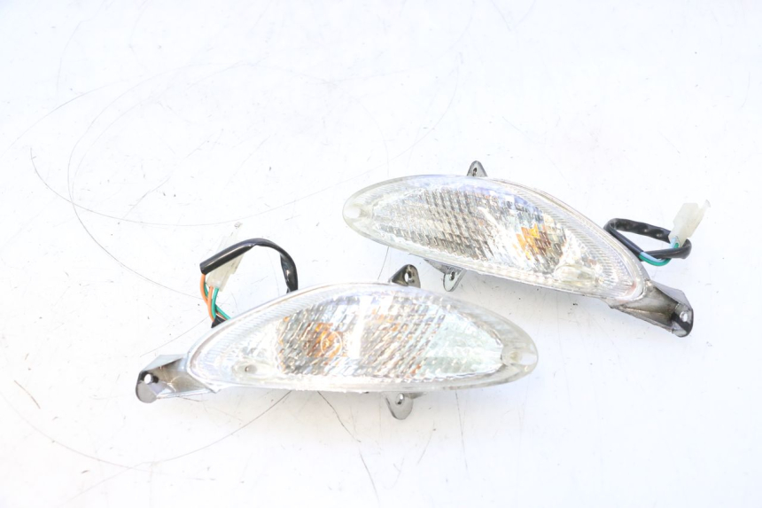 photo de Pisca dianteiro TNT MOTOR ROMA 10' 2T 50 (2011 - 2018) - Detalhe da peça