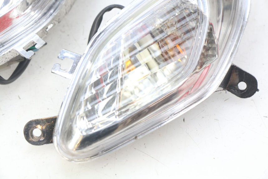 photo de Pisca dianteiro JM MOTORS SANTANA 50 (2014 - 2023) - Ampliação técnica