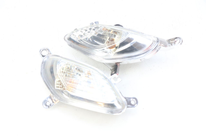 photo de Pisca dianteiro JM MOTORS SANTANA 50 (2014 - 2023) - Pontos de fixação