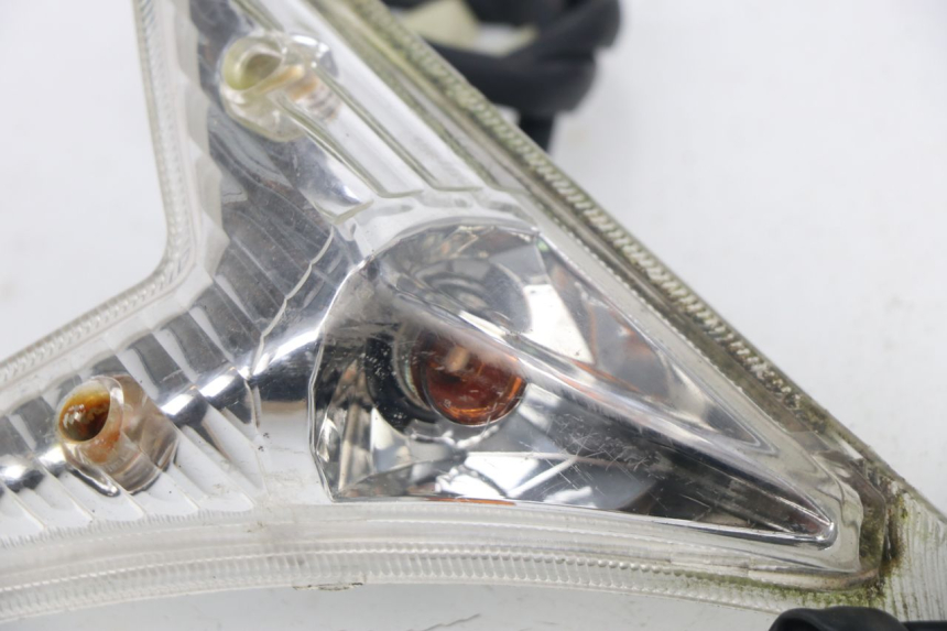 photo de Pisca dianteiro PEUGEOT SUM UP 125 (2008 - 2013) - Pontos de fixação