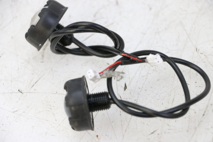 photo de PISCA DIANTEIRO DUALTRON VICTOR LIMITED 1 - Outro ângulo de visão