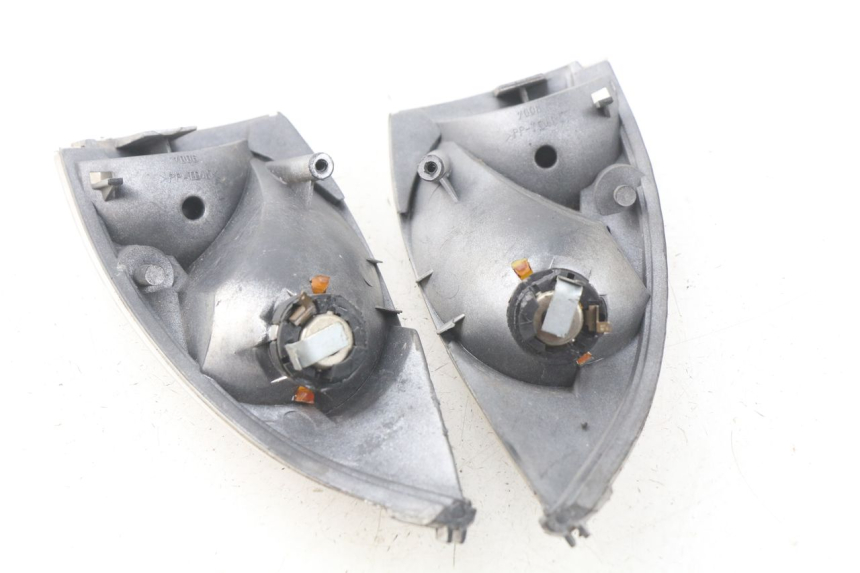 photo de PISCA DIANTEIRO PEUGEOT VIVACITY 100 (1999 - 2008) - Pontos de fixação